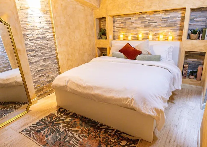 Charming Private Underground Retreat Self Check-in B Appartamento