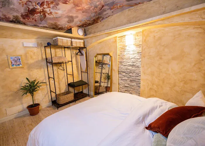 Charming Private Underground Retreat Self Check-in B *