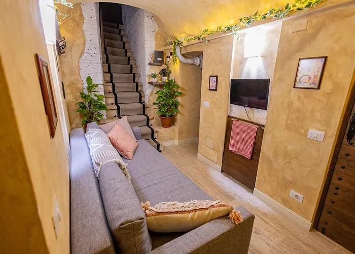Charming Private Underground Retreat Self Check-in B Апартаменты