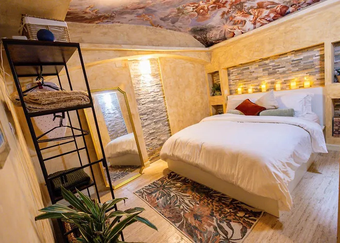 Charming Private Underground Retreat Self Check-in B Appartamento